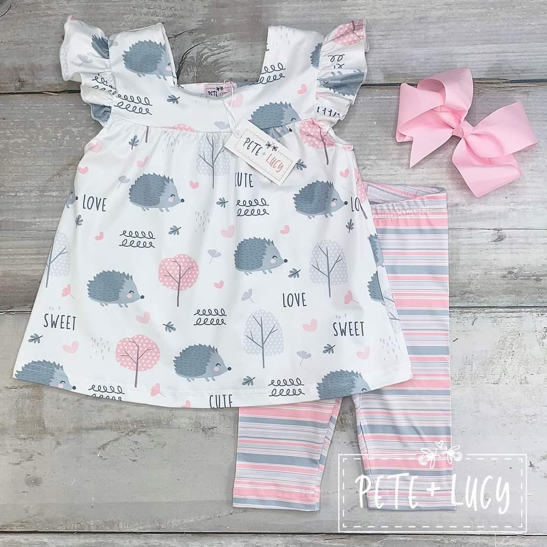 Hello Love Hedgehog Capri Set